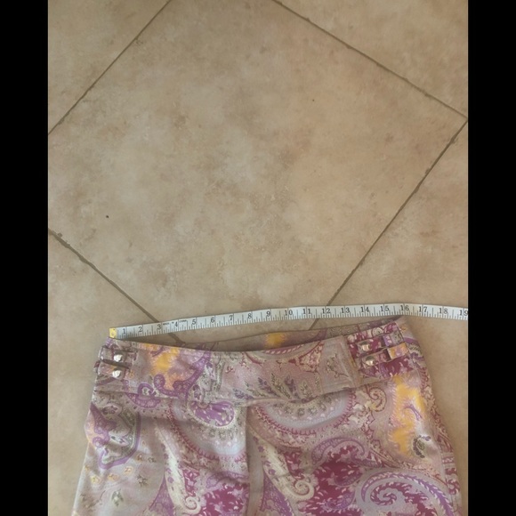 Work Order Pink Floral Snap Pants. Sz. 6. Like New - Picture 3 of 4